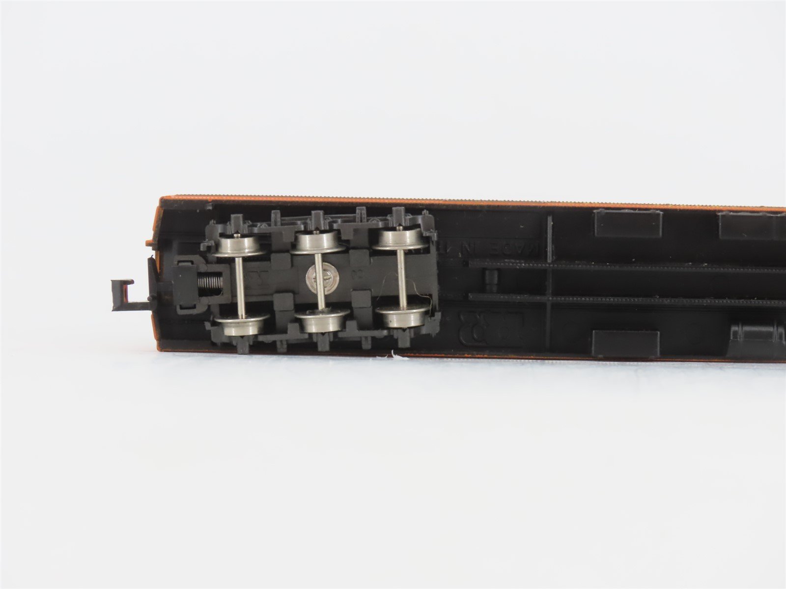 N Scale Rivarossi 9545 MILW Milwaukee Road Combine Passenger Car #106