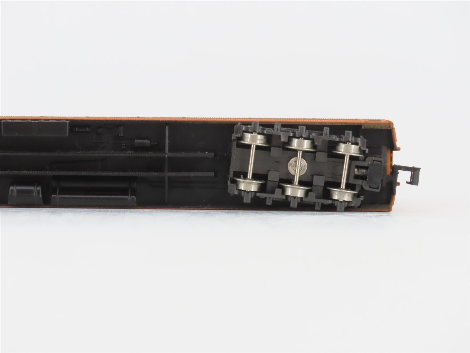 N Scale Rivarossi 9545 MILW Milwaukee Road Combine Passenger Car #106