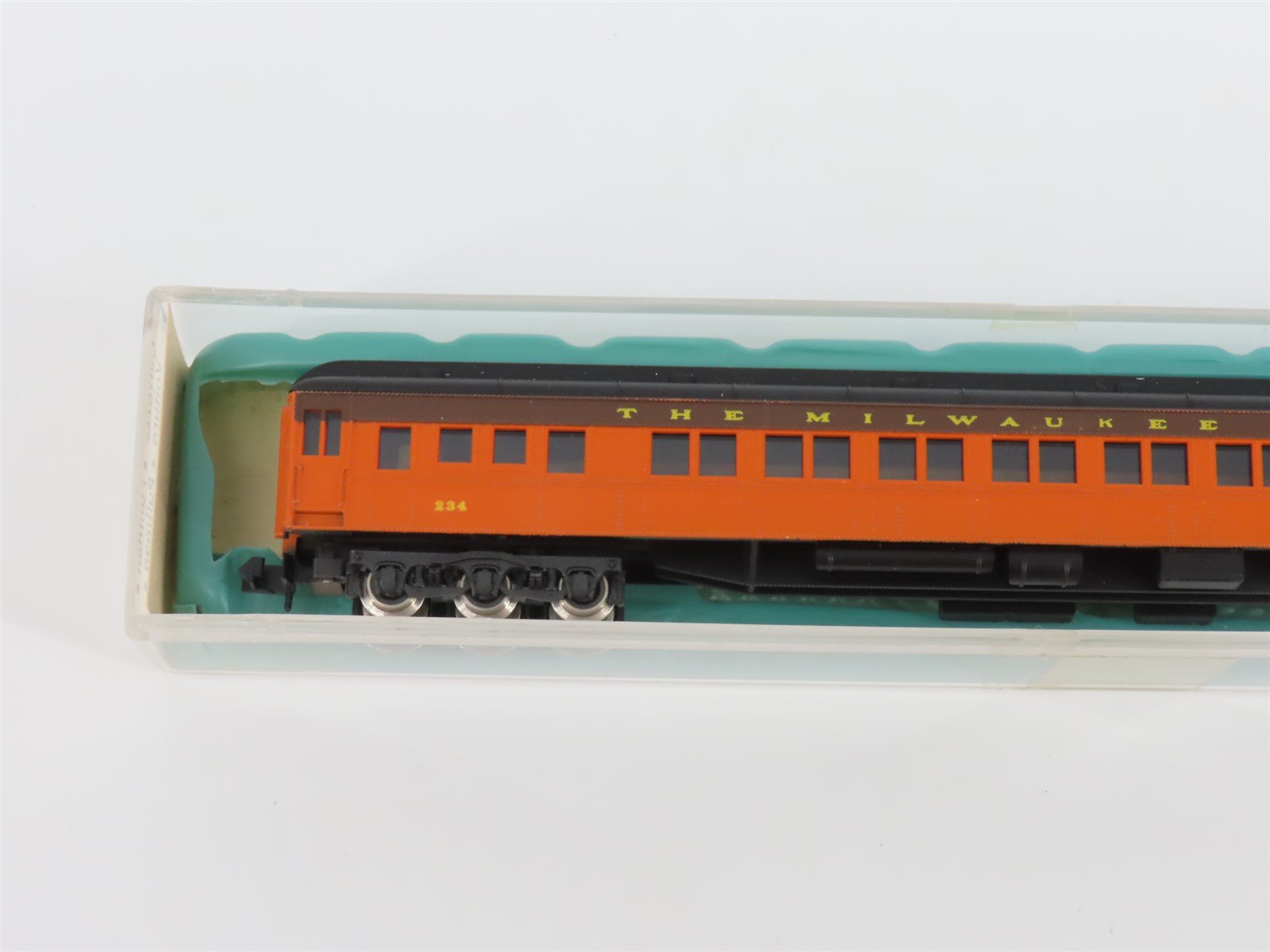 N Scale Rivarossi 9546 MILW Milwaukee Road Pullman Passenger Car #234