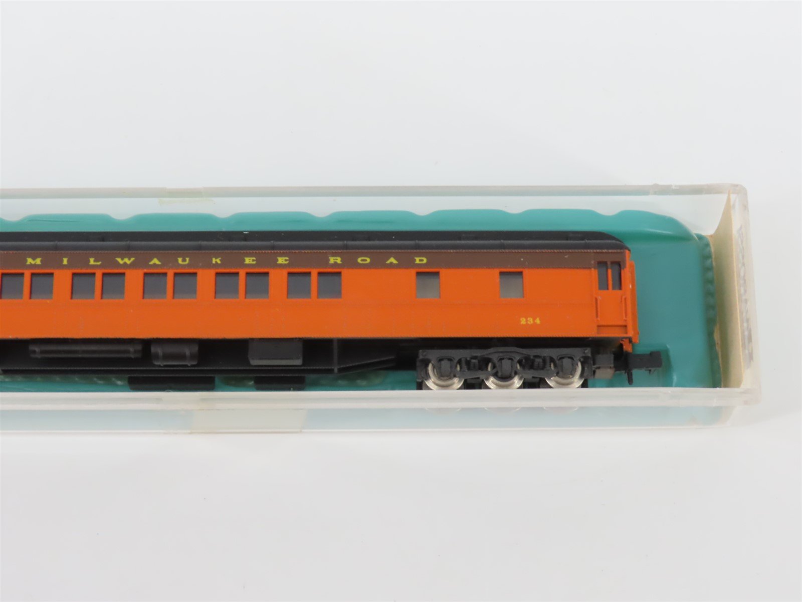 N Scale Rivarossi 9546 MILW Milwaukee Road Pullman Passenger Car #234