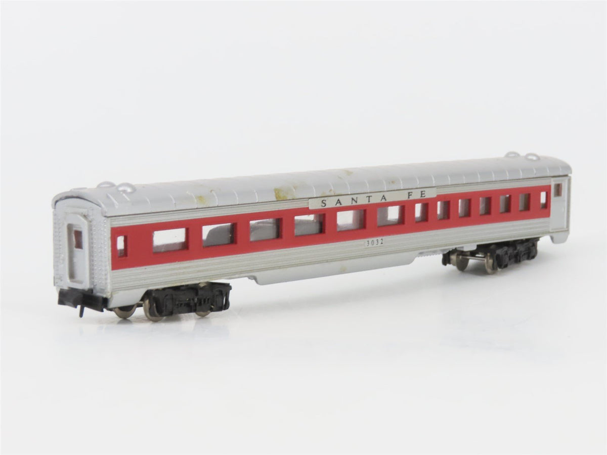 N Scale Model Power 3032 ATSF Santa Fe Coach Passenger Car #3032