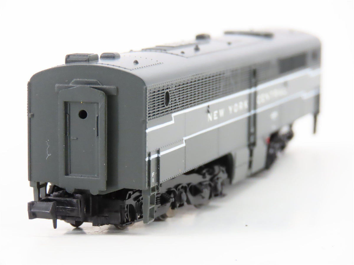 N Scale Life-Like 7081 NYC New York Central ALCO PB Diesel #4300 - Unpowered