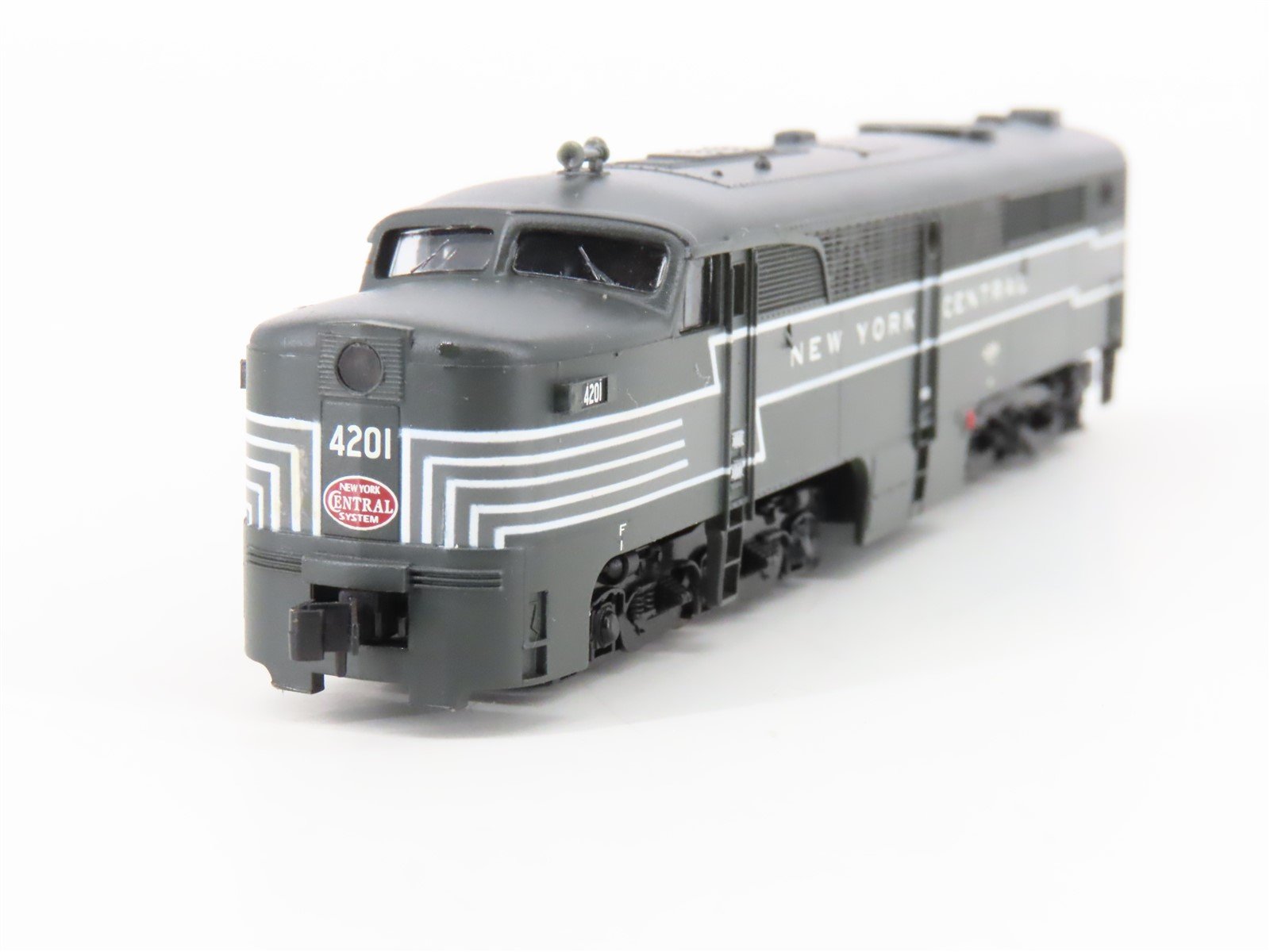 N Scale Life-Like 7080 NYC New York Central ALCO PA Diesel Locomotive #4201