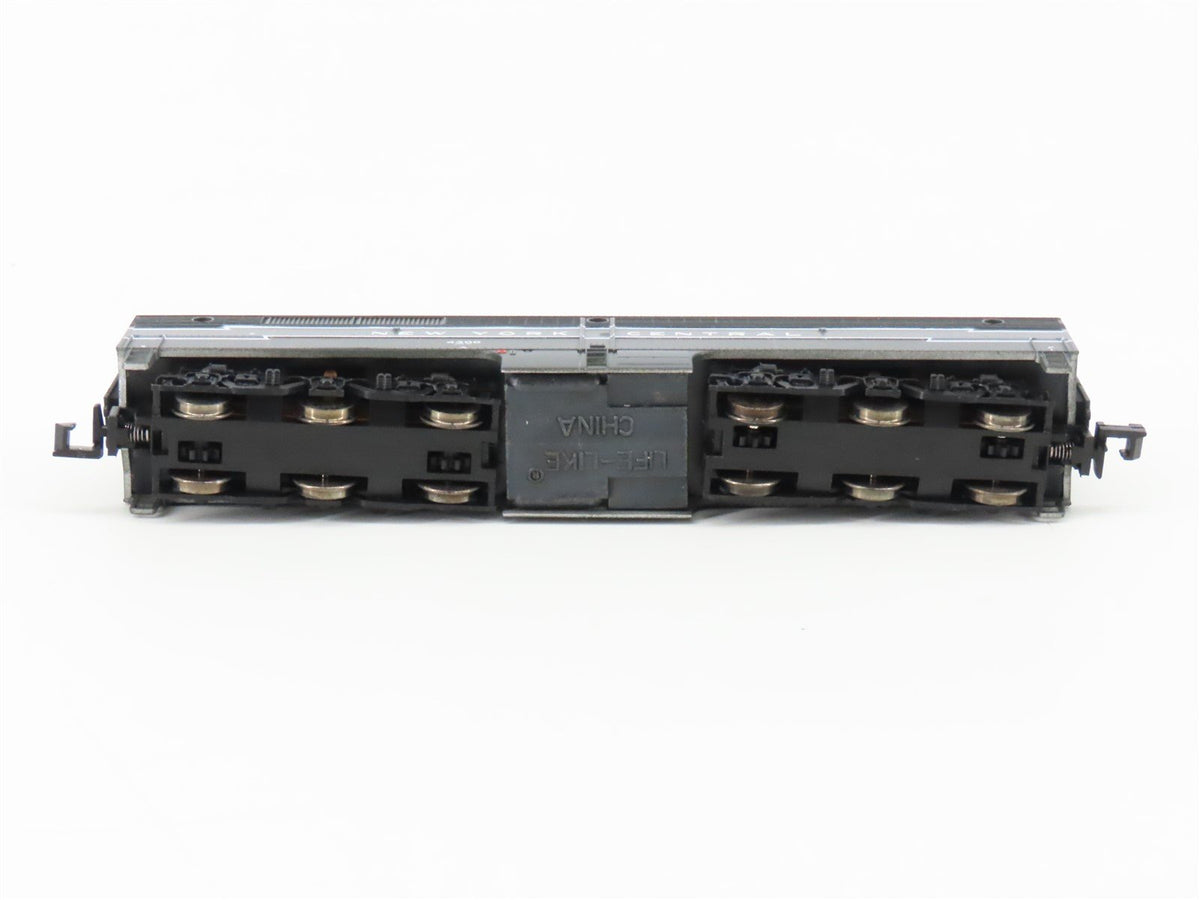 N Scale Life-Like 7081 NYC New York Central ALCO PB Diesel #4300 - Unpowered