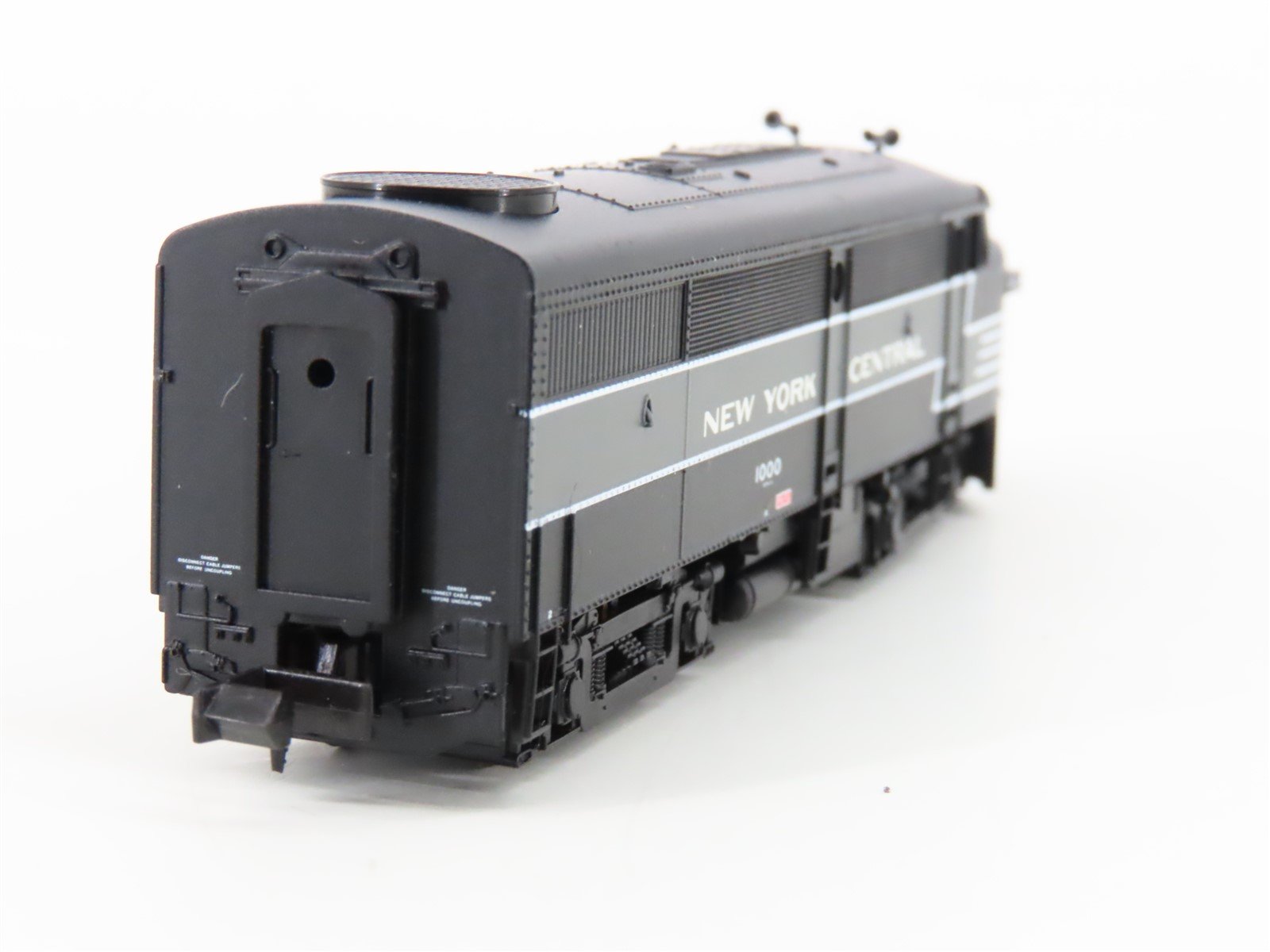 N Scale Life-Like 7423 NYC New York Central ALCO FA1 Diesel Locomotive #1000