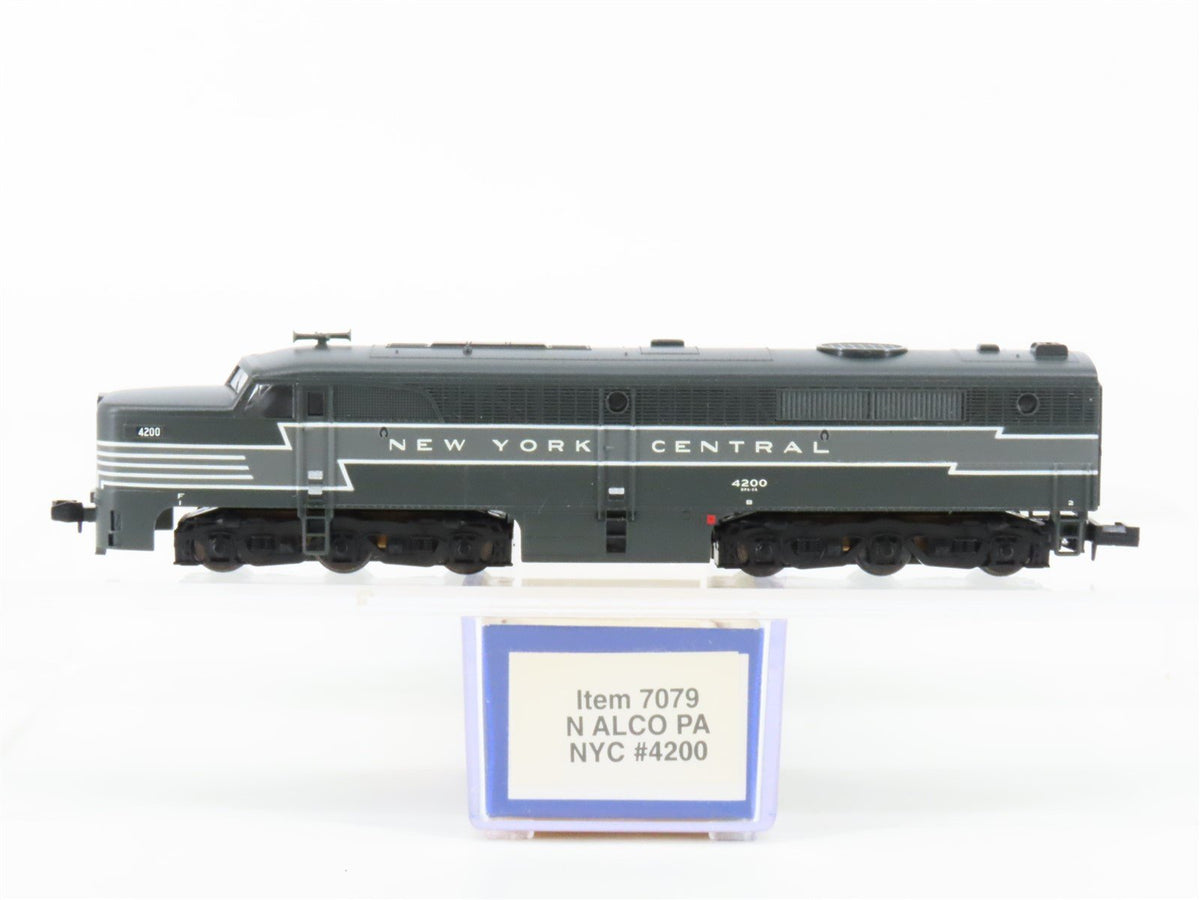 N Scale Life-Like 7079 NYC New York Central ALCO PA Diesel Locomotive #4200