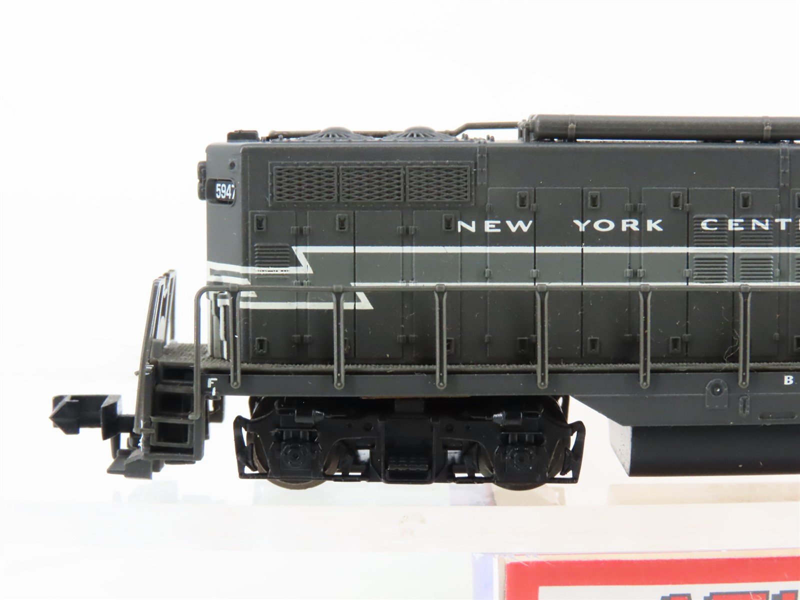 N Scale Atlas 48414 NYC New York Central EMD GP9TT Diesel Locomotive #5947
