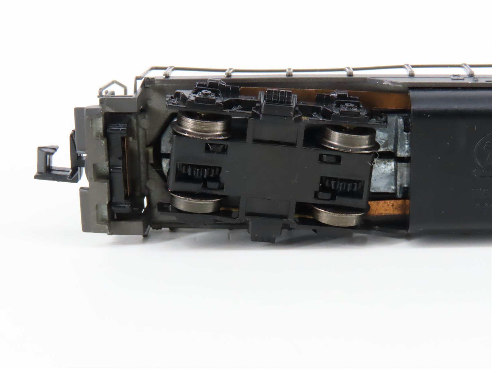 N Scale Atlas 48414 NYC New York Central EMD GP9TT Diesel Locomotive #5947