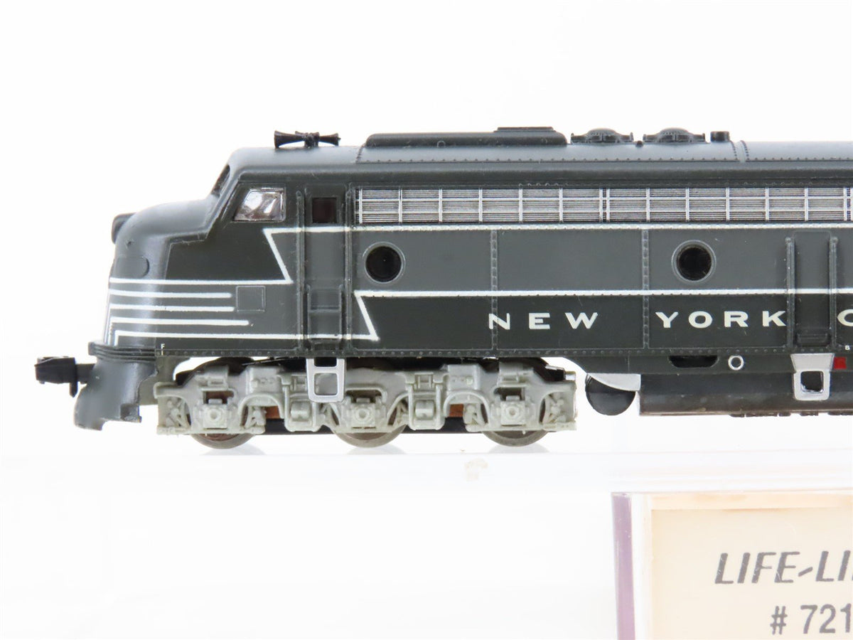 N Scale Life-Like 7212 NYC New York Central EMD E8A Diesel Locomotive #4070
