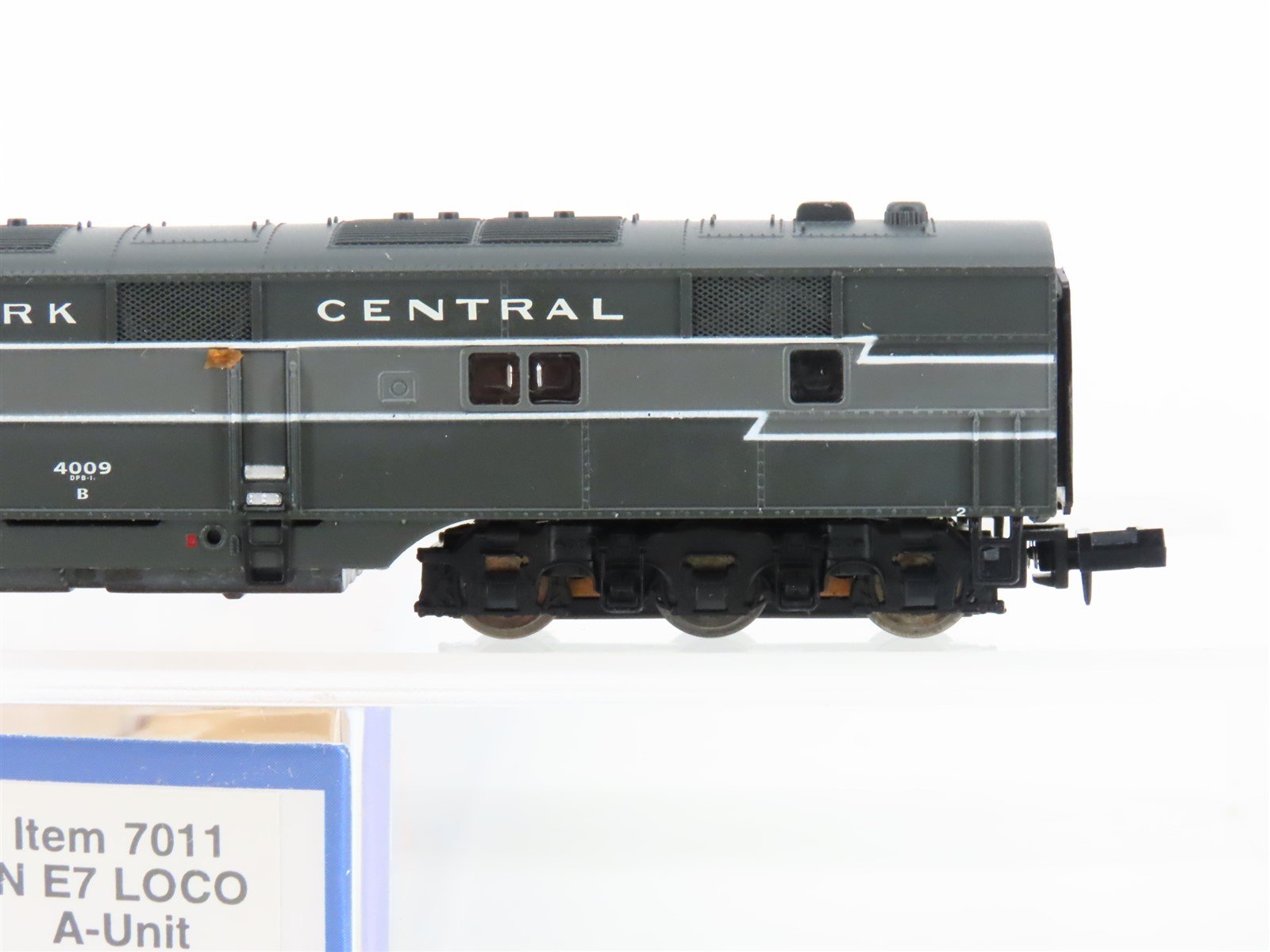N Scale Life-Like 7011 NYC New York Central EMD E7A Diesel Locomotive #4009