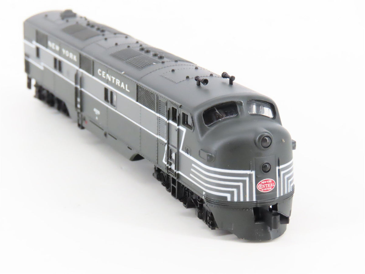 N Scale Life-Like 7011 NYC New York Central EMD E7A Diesel Locomotive #4009