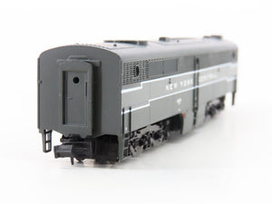 N Scale Life-Like 7082 NYC New York Central ALCO PB Diesel #4301- Unpowered