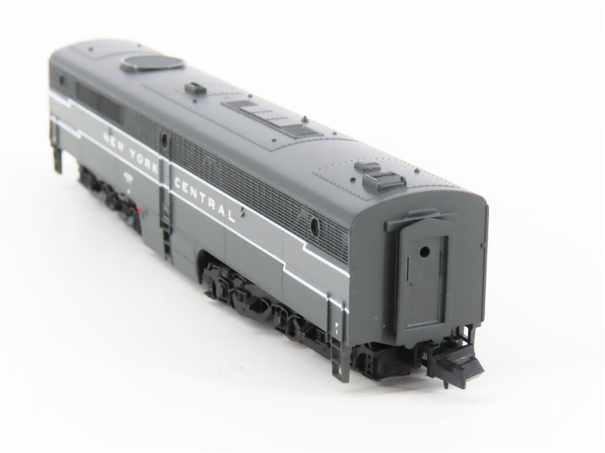 N Scale Life-Like 7082 NYC New York Central ALCO PB Diesel #4301- Unpowered