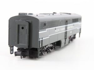 N Scale Life-Like 7082 NYC New York Central ALCO PB Diesel #4301- Unpowered