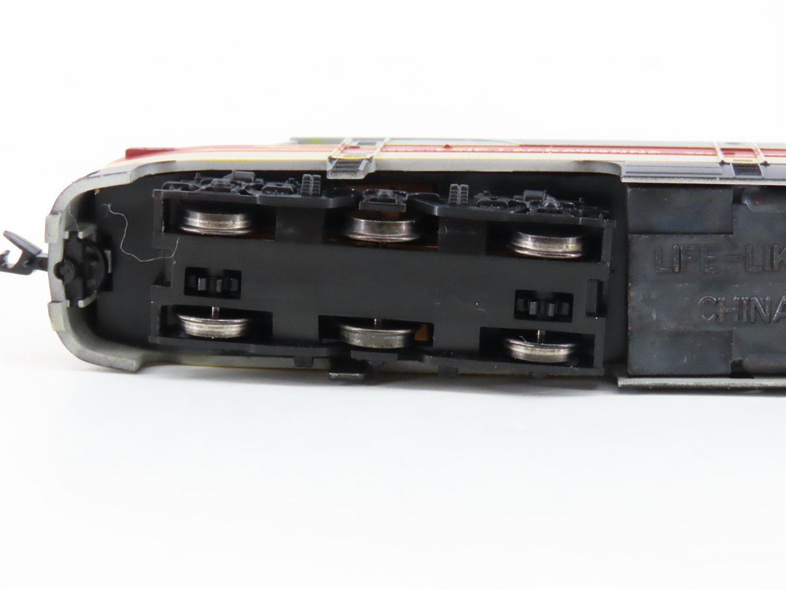 N Scale Life-Like 7075 EL Erie Lackawanna ALCO PA Diesel Locomotive #857