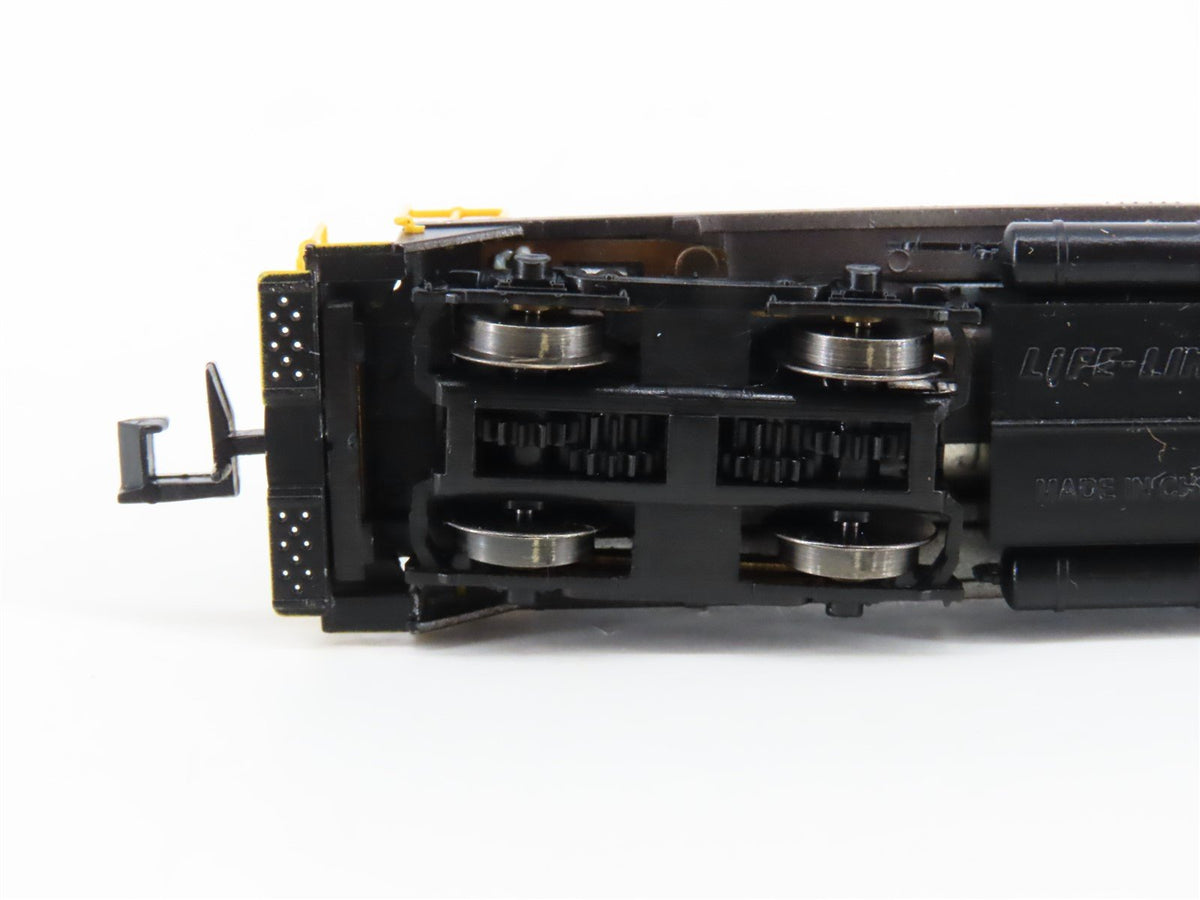 N Scale Life-Like 7891 NYC New York Central EMD SW9/1200 Diesel Switcher #8946