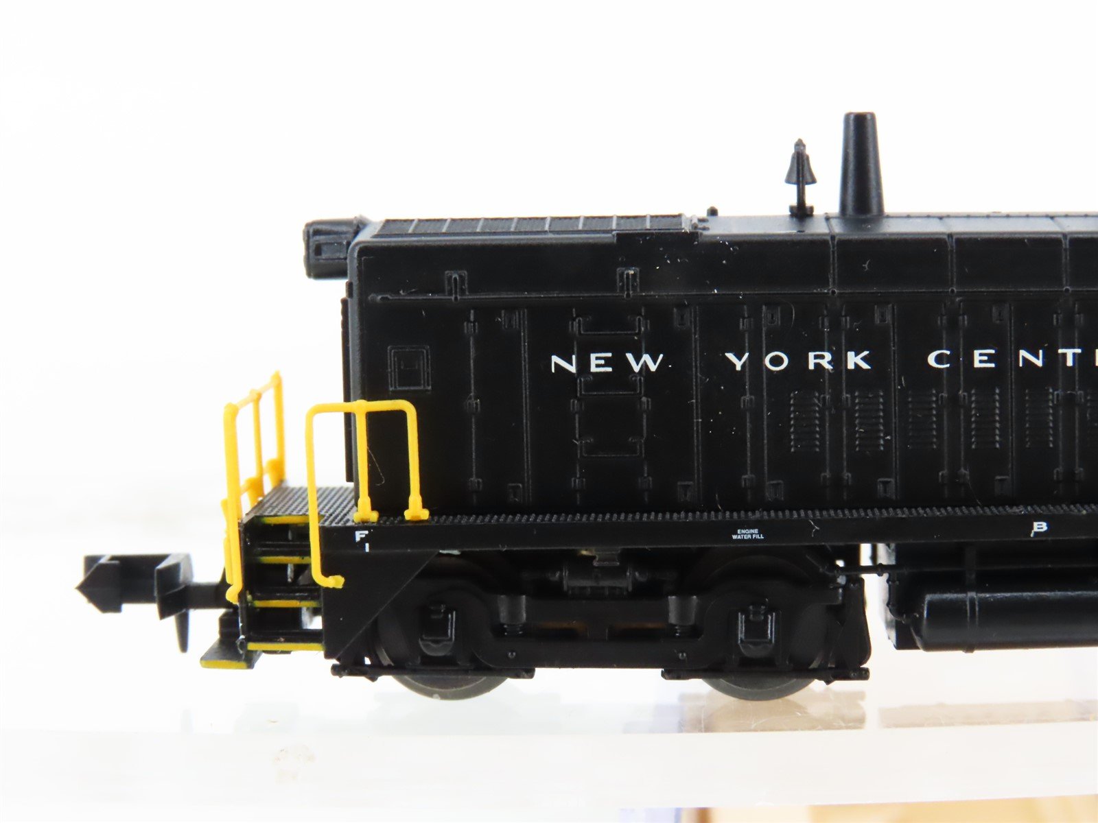 N Scale Life-Like 7892 NYC New York Central EMD SW9/1200 Diesel Switcher #8951