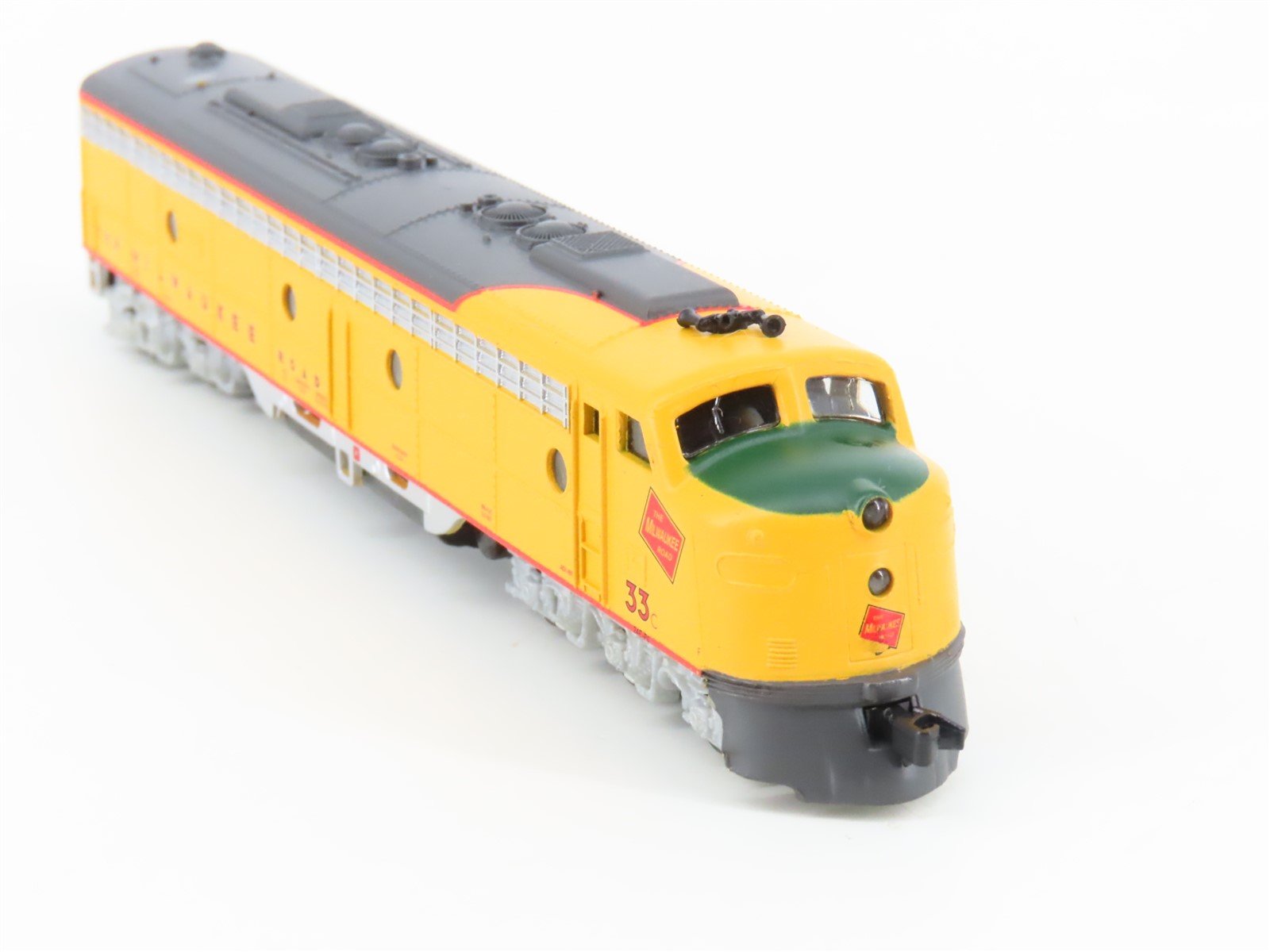 N Scale Life-Like 7196 MILW Milwaukee 