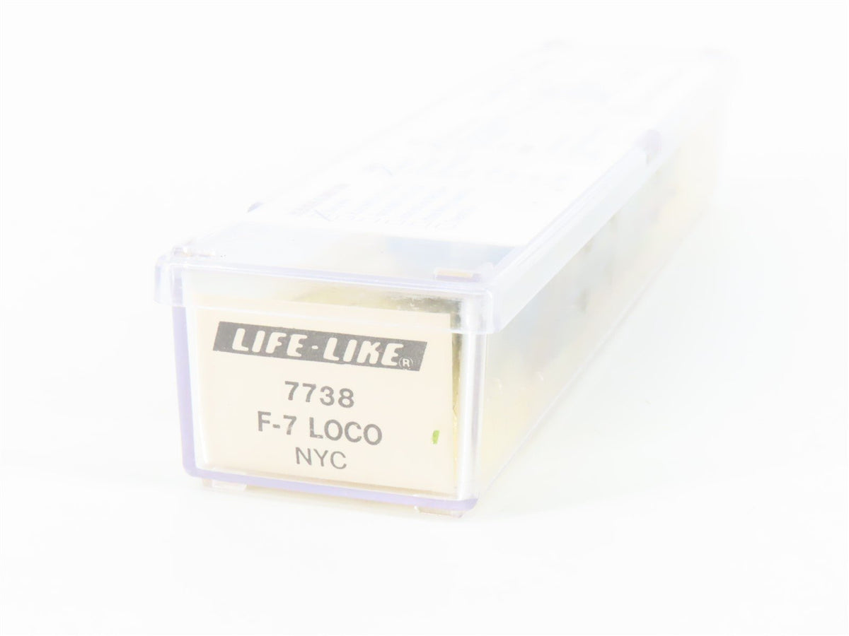 N Scale Life-Like/Bev-Bel 4062 NYC &quot;Lightning Stripe&quot; EMD F7A Diesel #1632