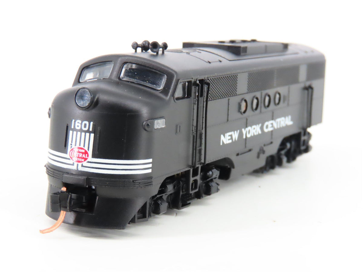N Micro-Trains MTL 99200022 NYC EMD FTA/B Diesel Set #1601/2401 - DCC Ready