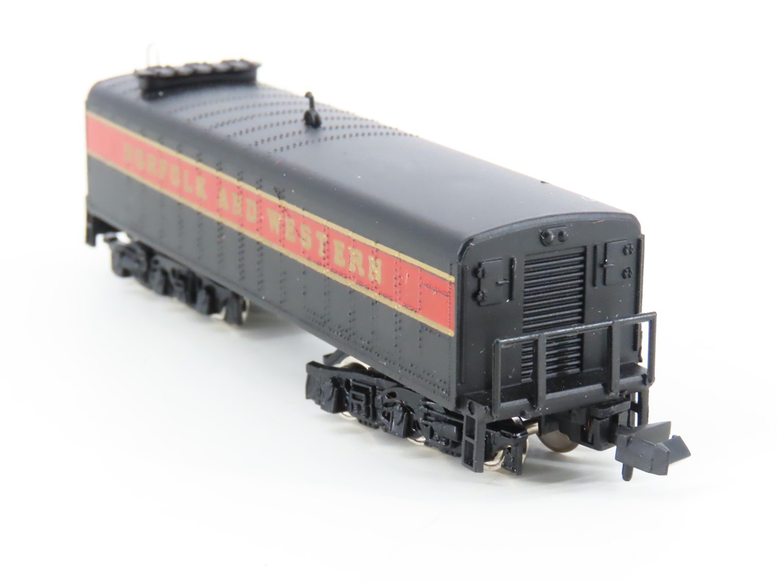 N Scale Bachmann 53-1096A4 N&W Norfolk & Western Auxiliary Water Tender #220144