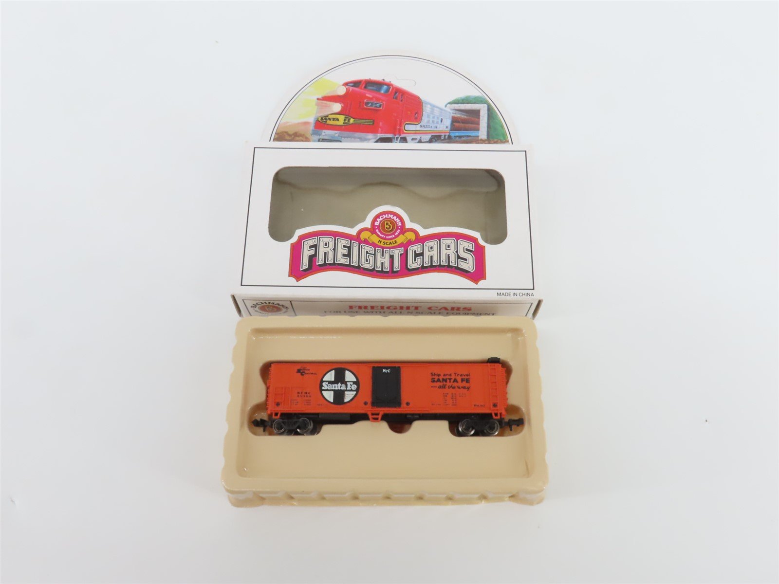 N Scale Bachmann 73660 SFRC Santa Fe Railroad 51' Mechanical Reefer #55360