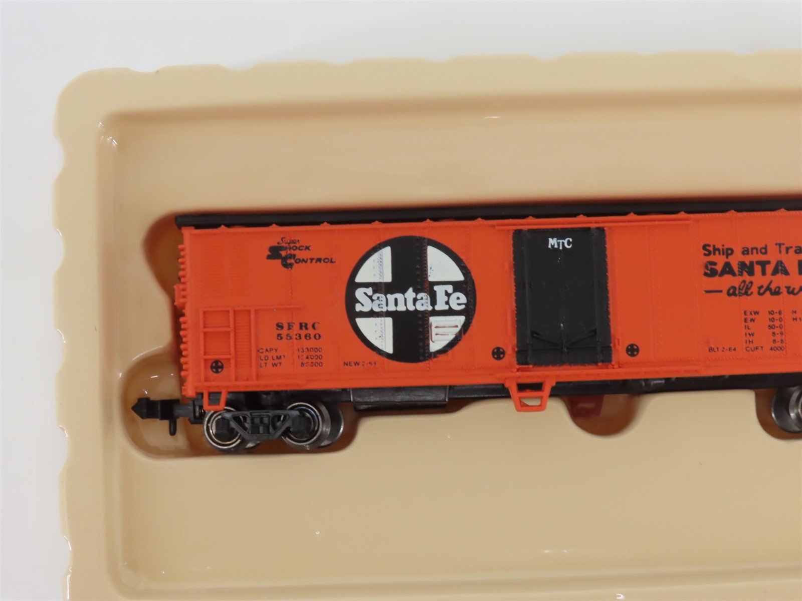 N Scale Bachmann 73660 SFRC Santa Fe Railroad 51' Mechanical Reefer #55360