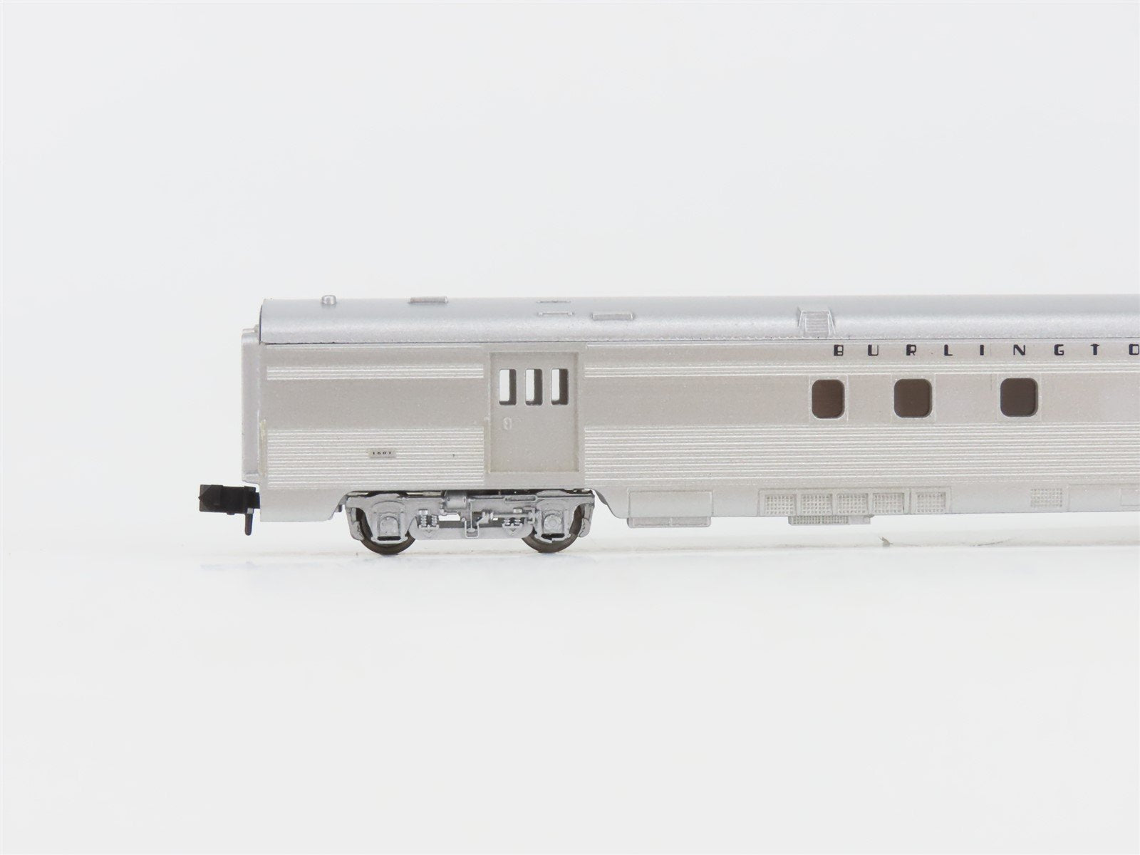 N Scale Con-Cor CB&Q Burlington Combine Passenger Car #1601