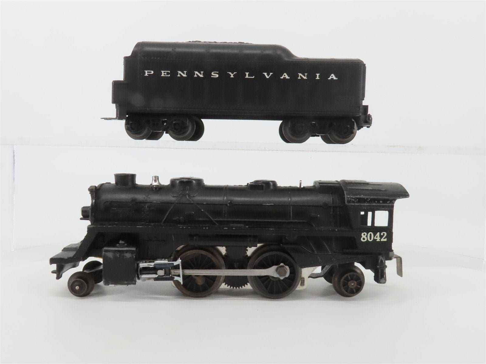 O Gauge 3-Rail Lionel PRR Pennsylvania 2-4-2 Steam Locomotive #8042