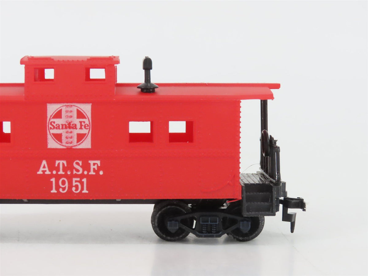 HO Scale Life-Like 08751 ATSF &quot;Li&#39;l Joe Switcher&quot; 0-4-0 Steam Freight Train Set