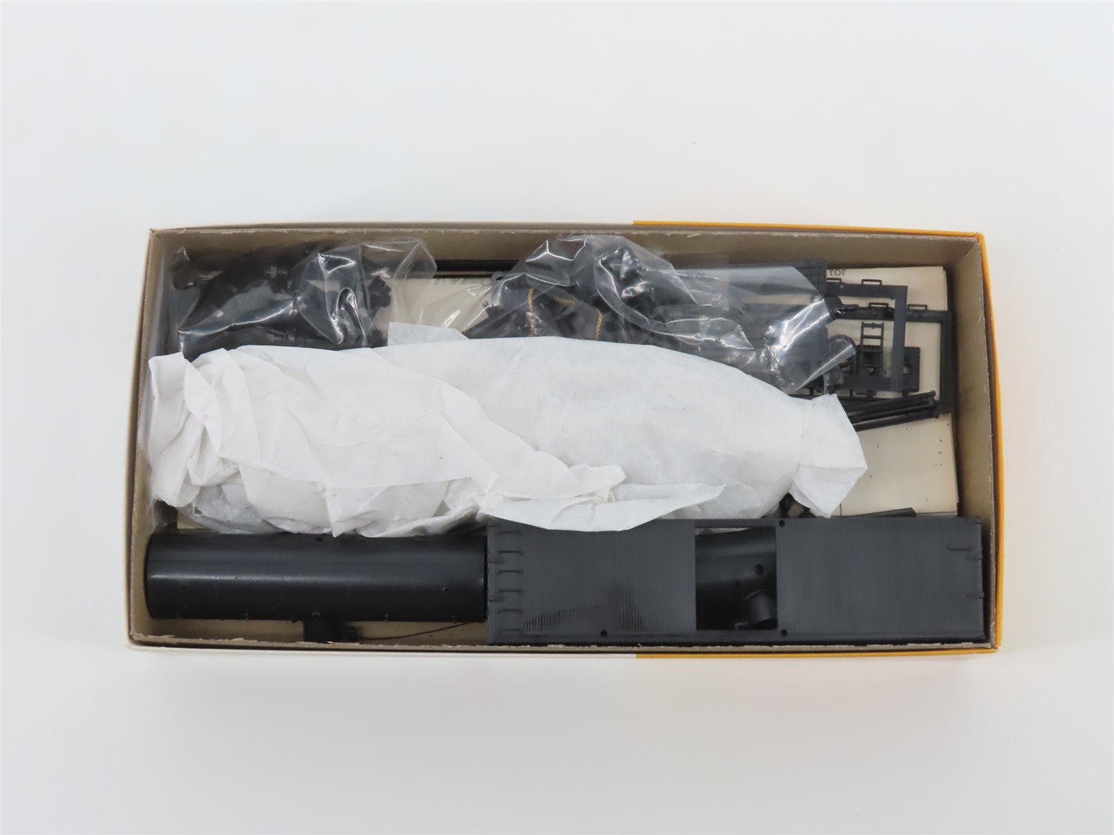 LOT of 8 HO Scale Roundhouse 1507 & 1509 (3 in 1) Old Timer 