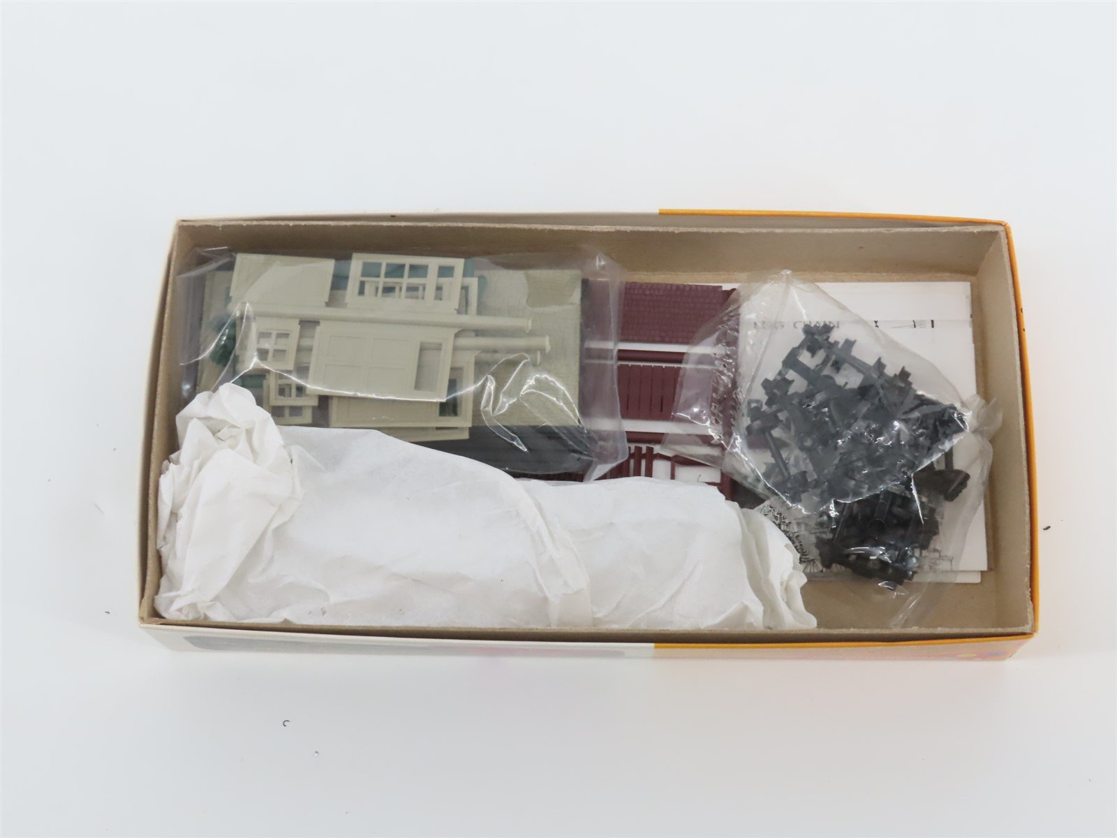 LOT of 8 HO Scale Roundhouse 1507 & 1509 (3 in 1) Old Timer 