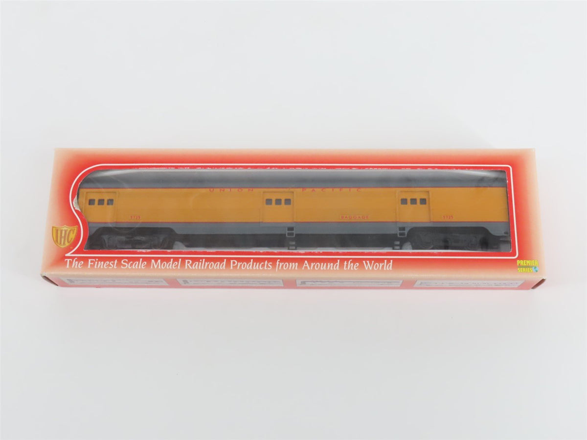 LOT of 11 HO Scale IHC UP Union Pacific Smooth &amp; Corrugated Side Passenger Cars