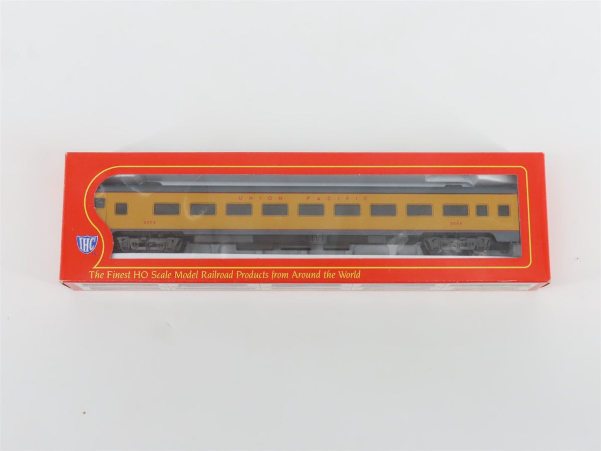 LOT of 11 HO Scale IHC UP Union Pacific Smooth &amp; Corrugated Side Passenger Cars