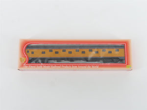 LOT of 11 HO Scale IHC UP Union Pacific Smooth & Corrugated Side Passenger Cars