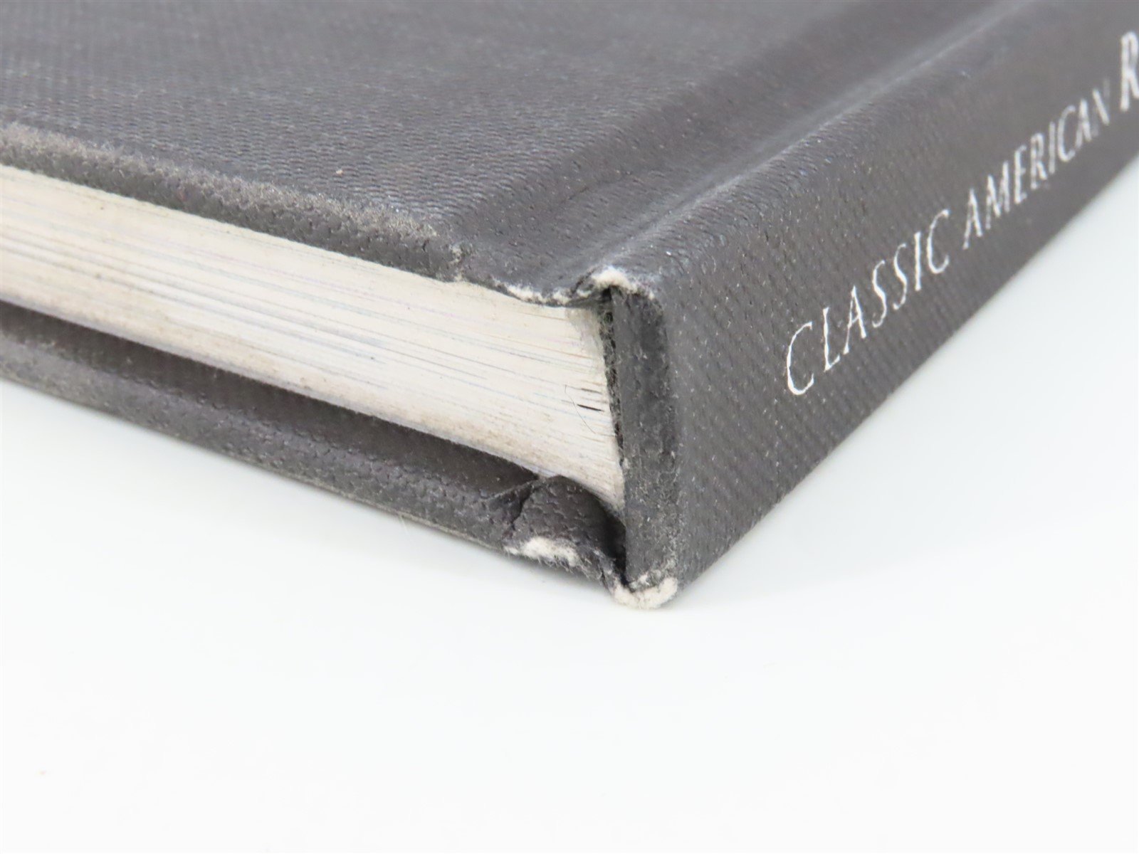 Classic American Railroad Terminals by Kevin J. Holland ©2001 HC Book