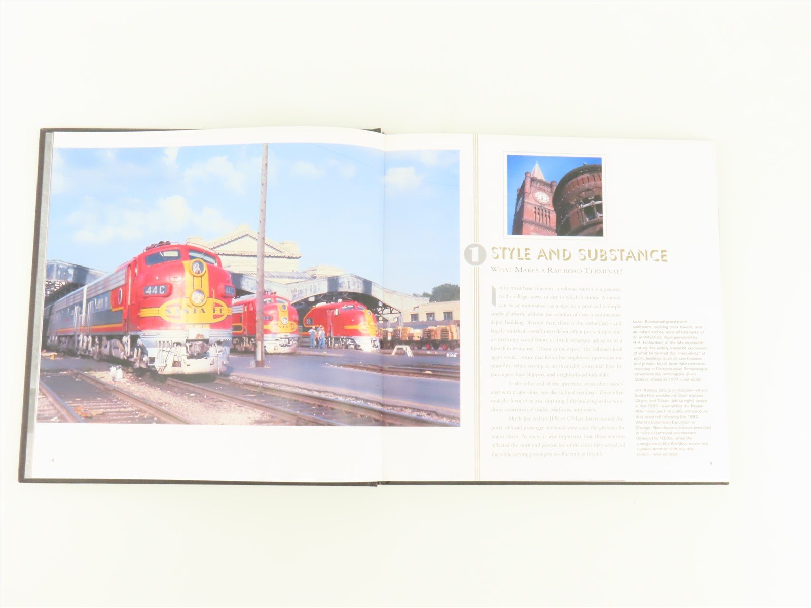 Classic American Railroad Terminals by Kevin J. Holland ©2001 HC Book