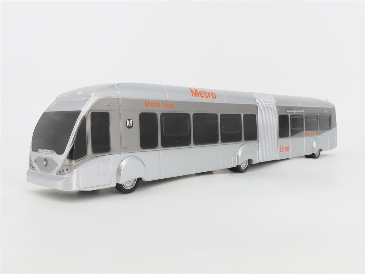 LA Metro Liner Articulated NABI Silver Plastic Bus #9200