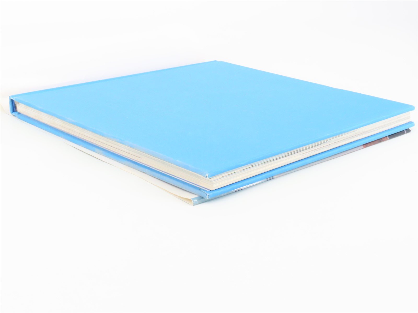 Classic American Streamliners by Mike Schafer and Joe Welsh ©1997 HC Book