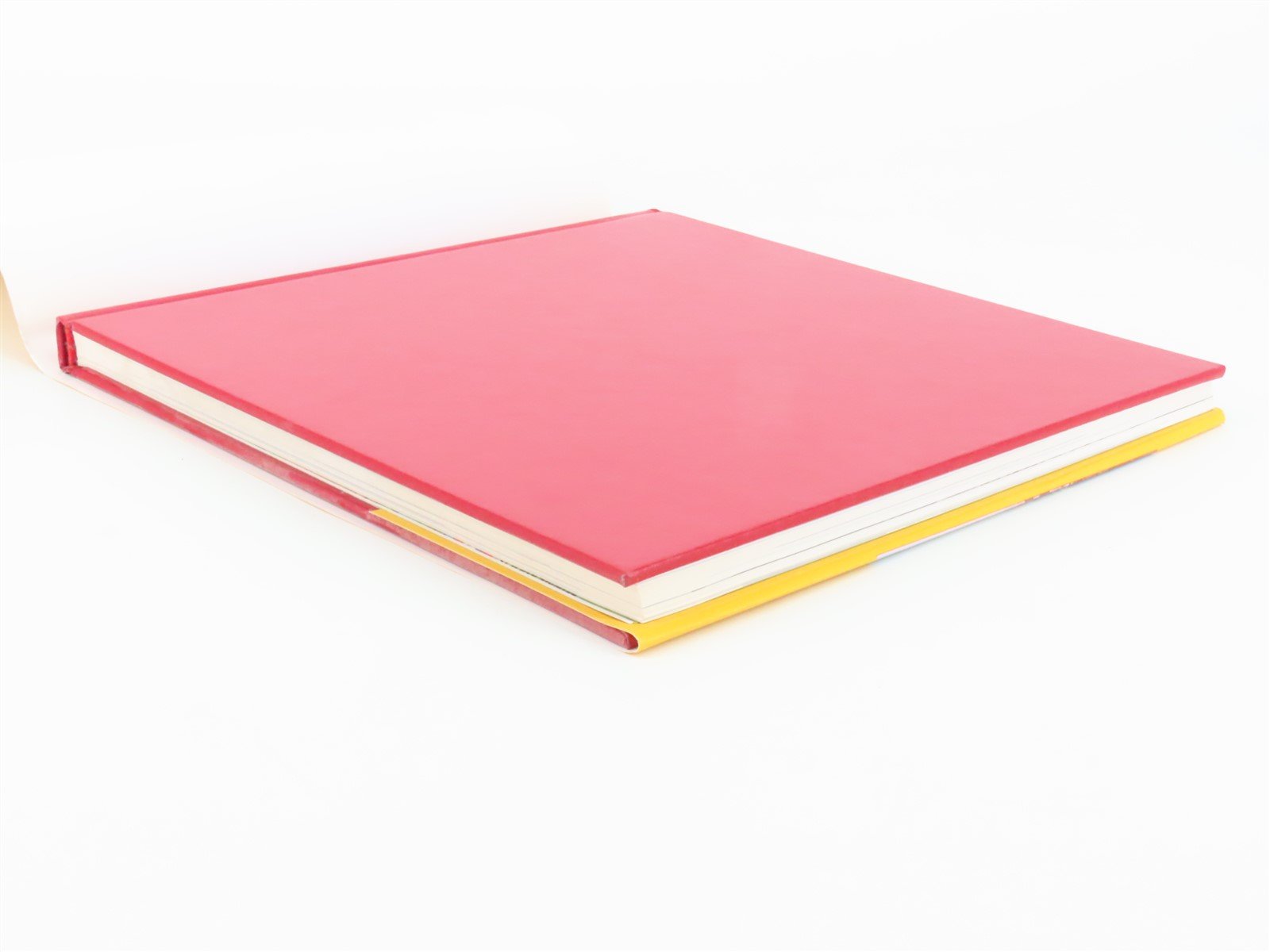 The American Streamliner Postwar Years by Donald J. Heimburger & C. Byron ©2001