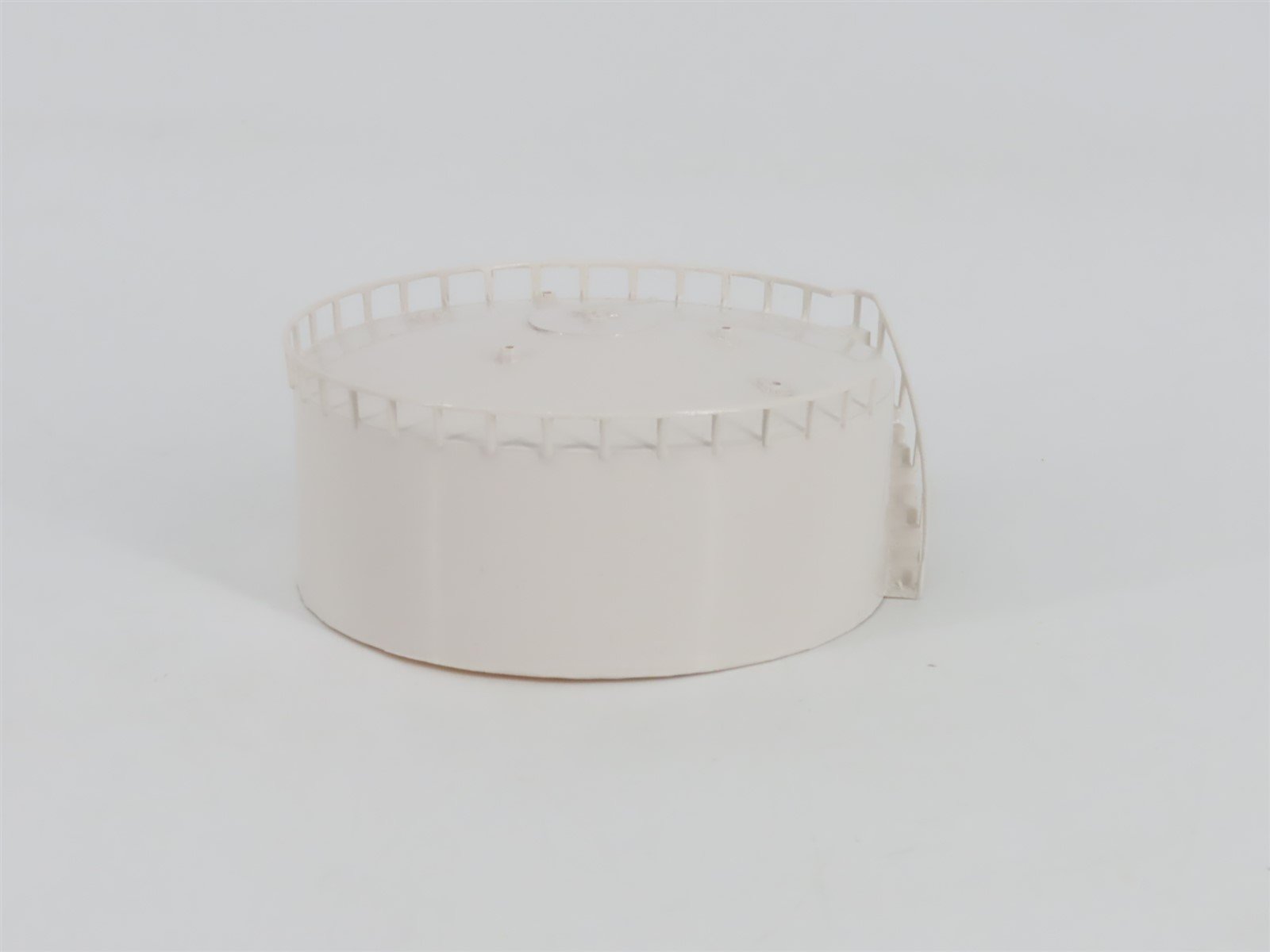 N 1/160 Scale Kawai Company Kit 66-1500 Oil Tank 3-Pieces (White)