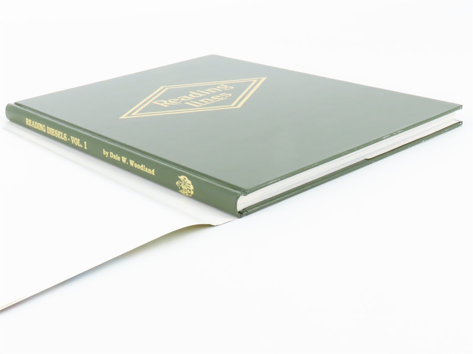 Reading Diesels Volume 1 The First Generation by Dale W. Woodland ©1991 HC Book