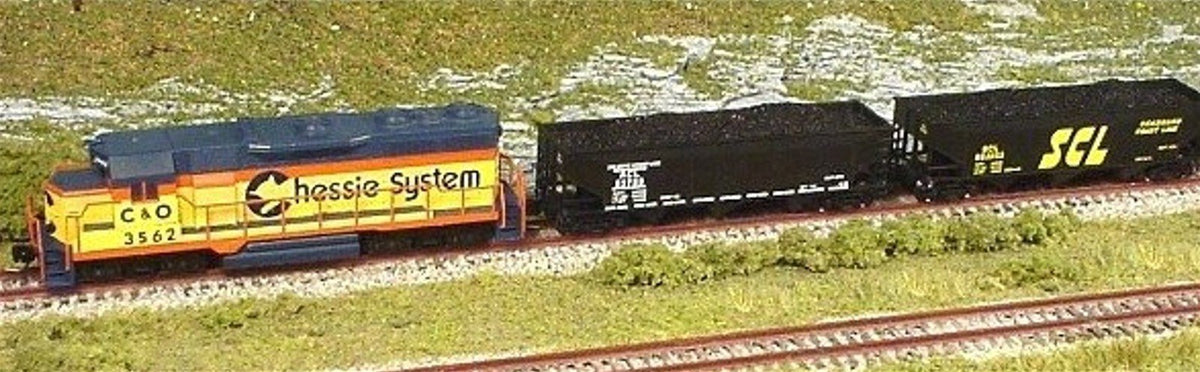 Z FULL THROTTLE FTCOL60 ACL/SCL CSX Heritage 40&#39; 3-Bay Hoppers w/ Load - Set #1