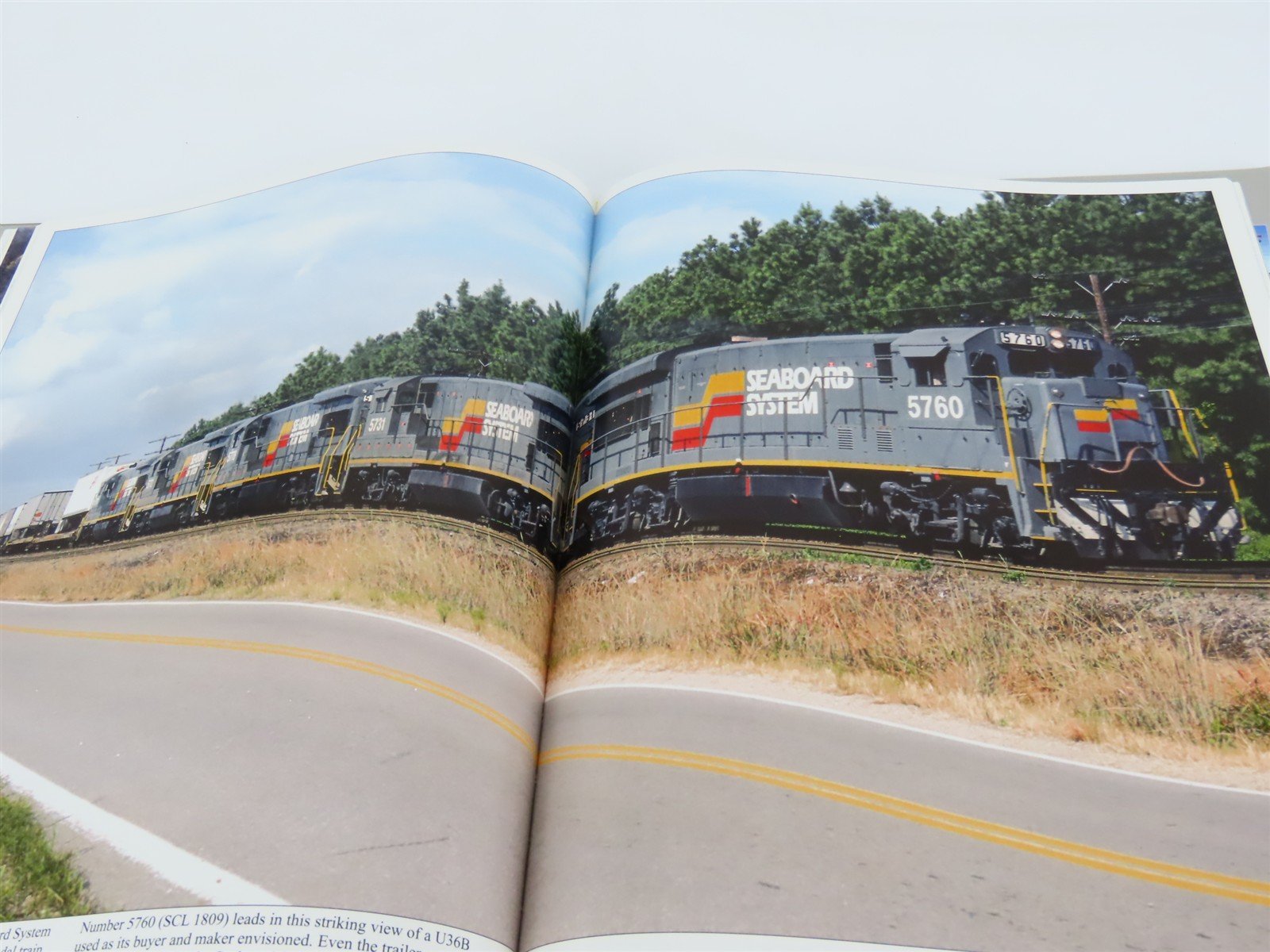 Morning Sun Books: CSX Power In Color Volume 2 by Kurt Reisweber ©2018 HC Book