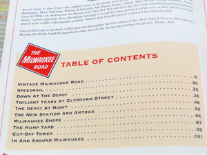 Morning Sun: The Milwaukee Road In Color V. 2: The City Of Milwaukee by Koeller