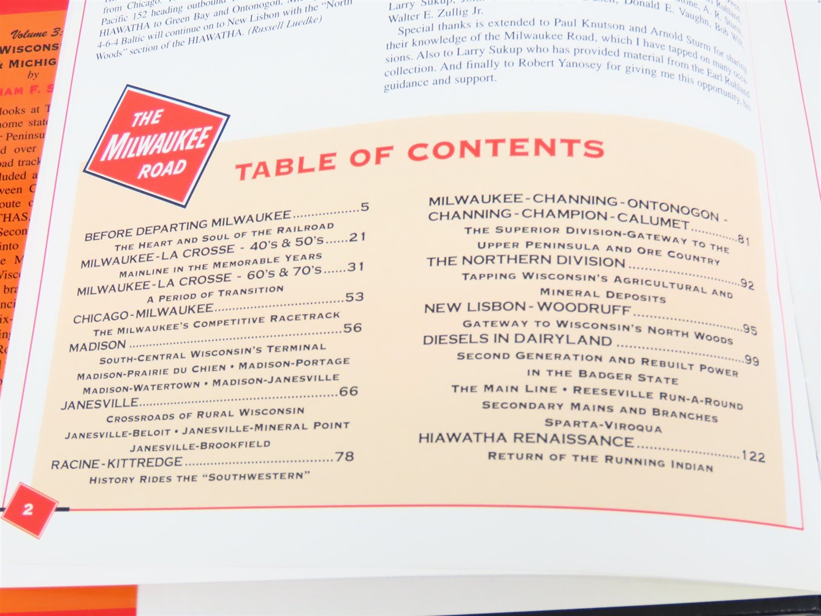 Morning Sun: The Milwaukee Road In Color V. 3: Wisconsin & Michigan by Stauss