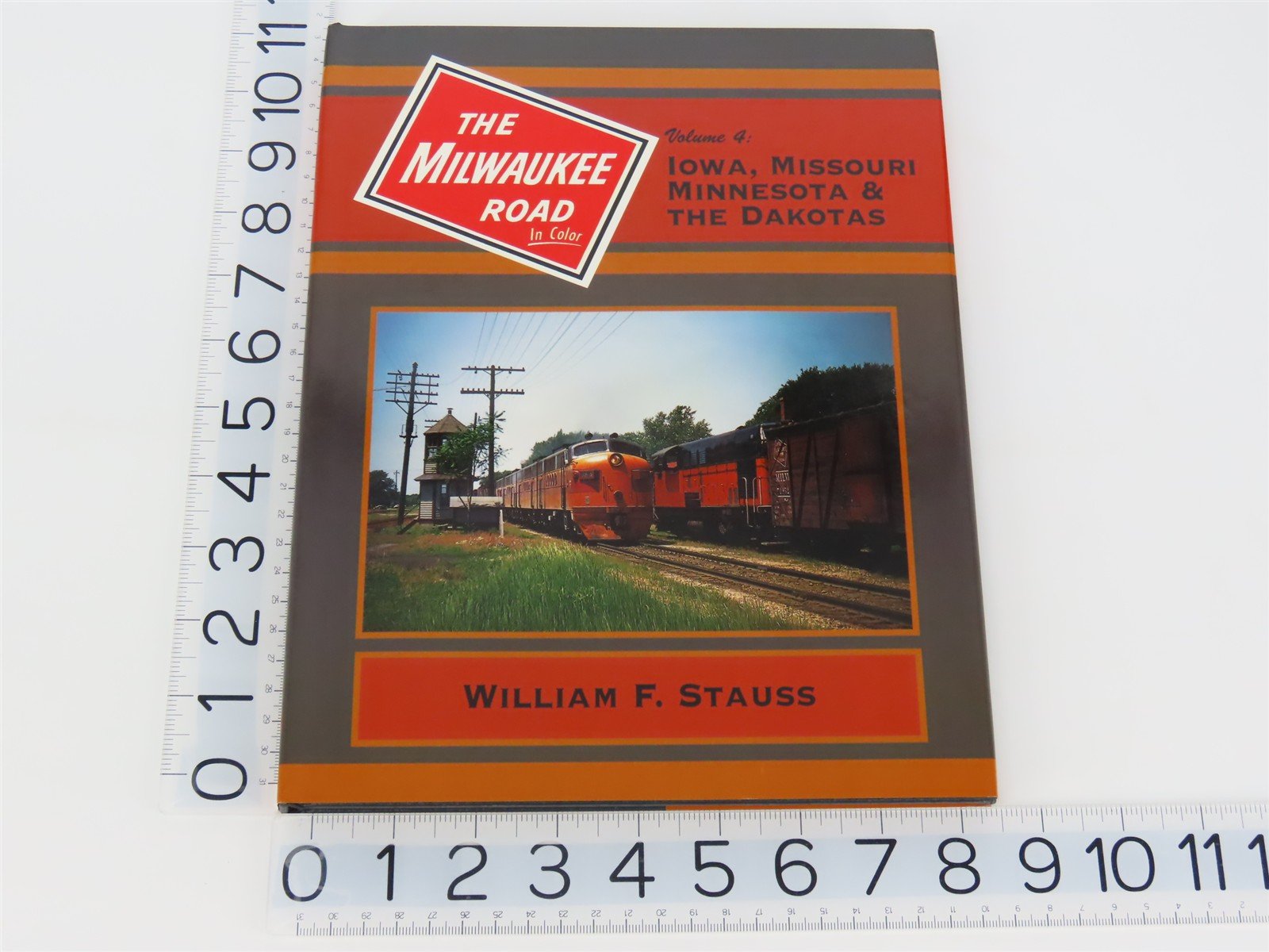 Morning Sun Books: MILW In Color V. 4: Iowa, Missouri Minnesota & The Dakotas