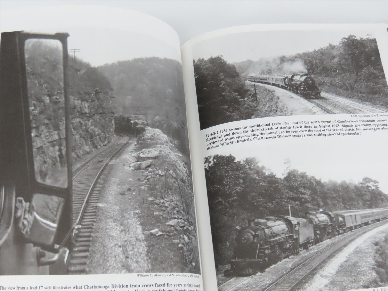 Nashville, Chattanooga & St. Louis Railway The Dixie Line by Castner ©1995 HC Bk