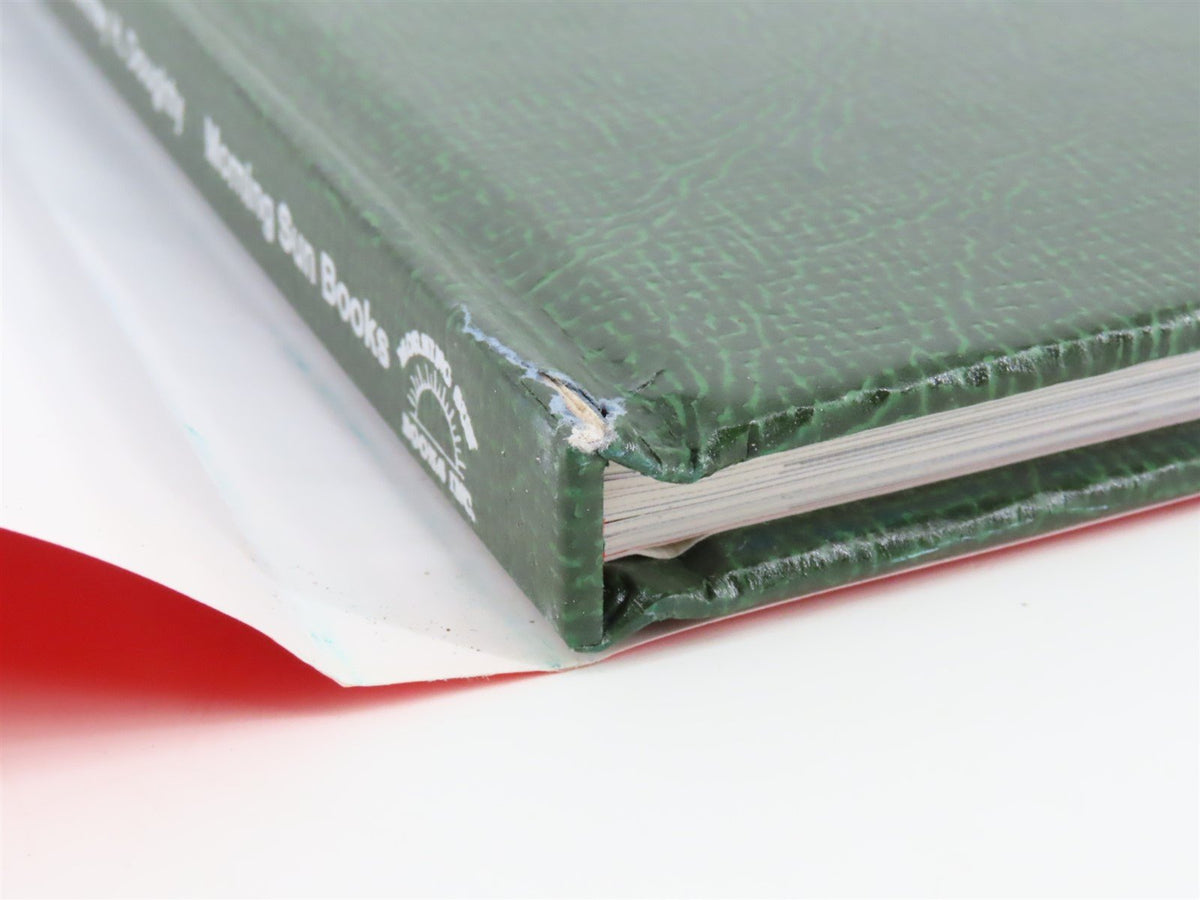 Morning Sun Chicago North Shore &amp; Milwaukee Railway in Color V. 2 by Doughty