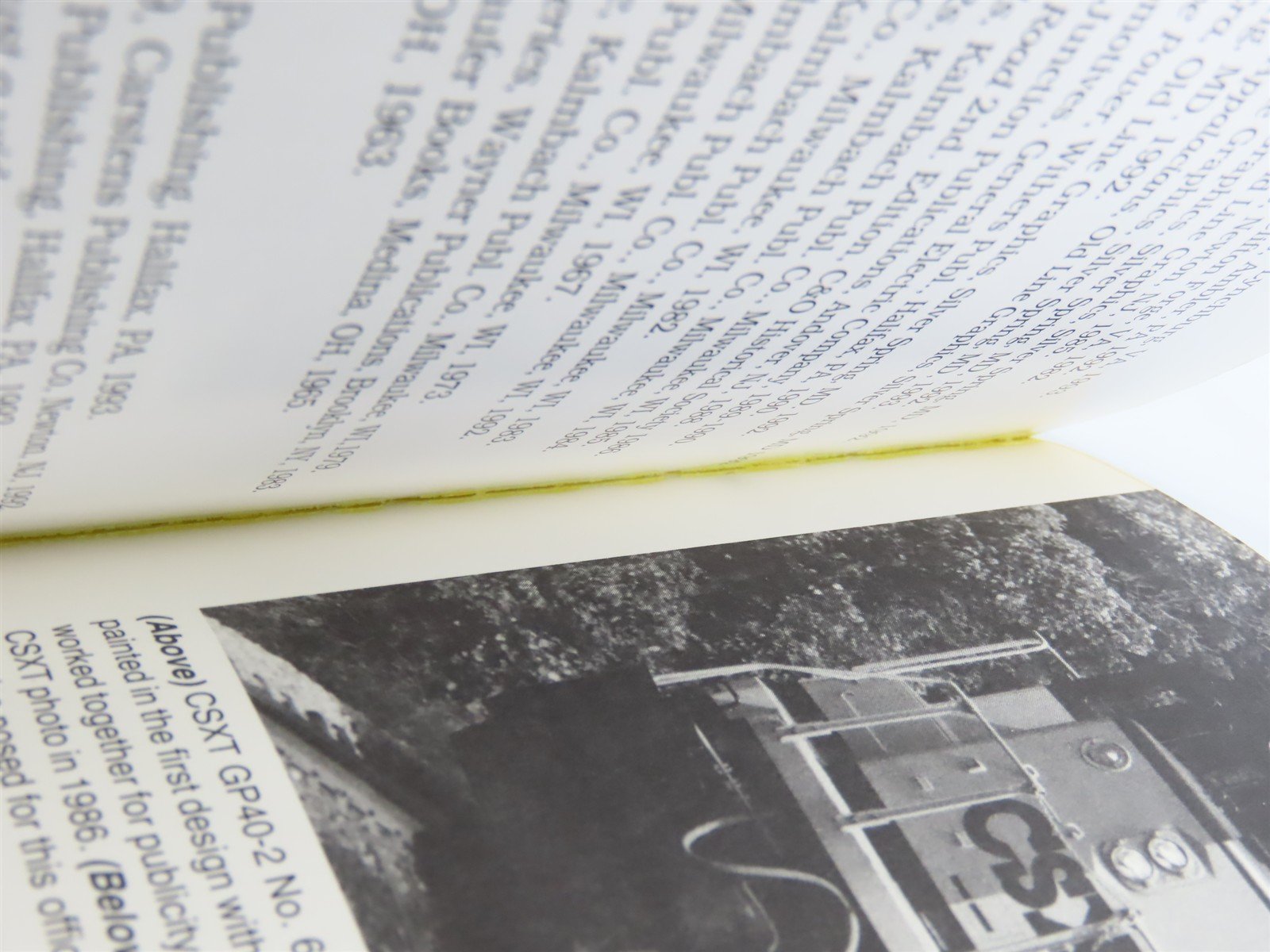 Diesel Locomotives of CSXT & Predecessors in Color by Nuckles & Dixon ©1993